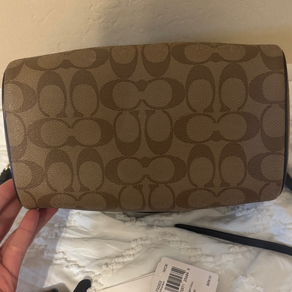 Coach Tan and Black Signature Satchel Set - Picture 5 of 5